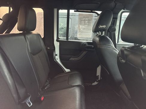 Used 2016 Jeep Wrangler Unlimited Sport image 15