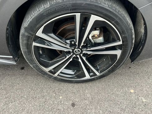 Used 2021 Nissan Sentra SR image 35