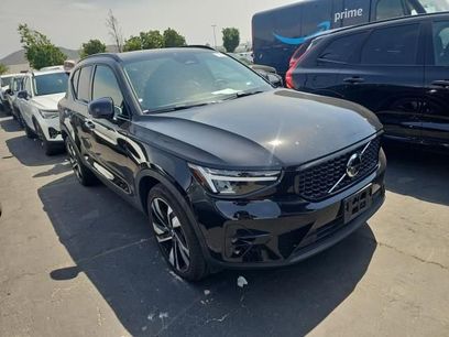 Certified 2025 Volvo XC40 B5 Plus