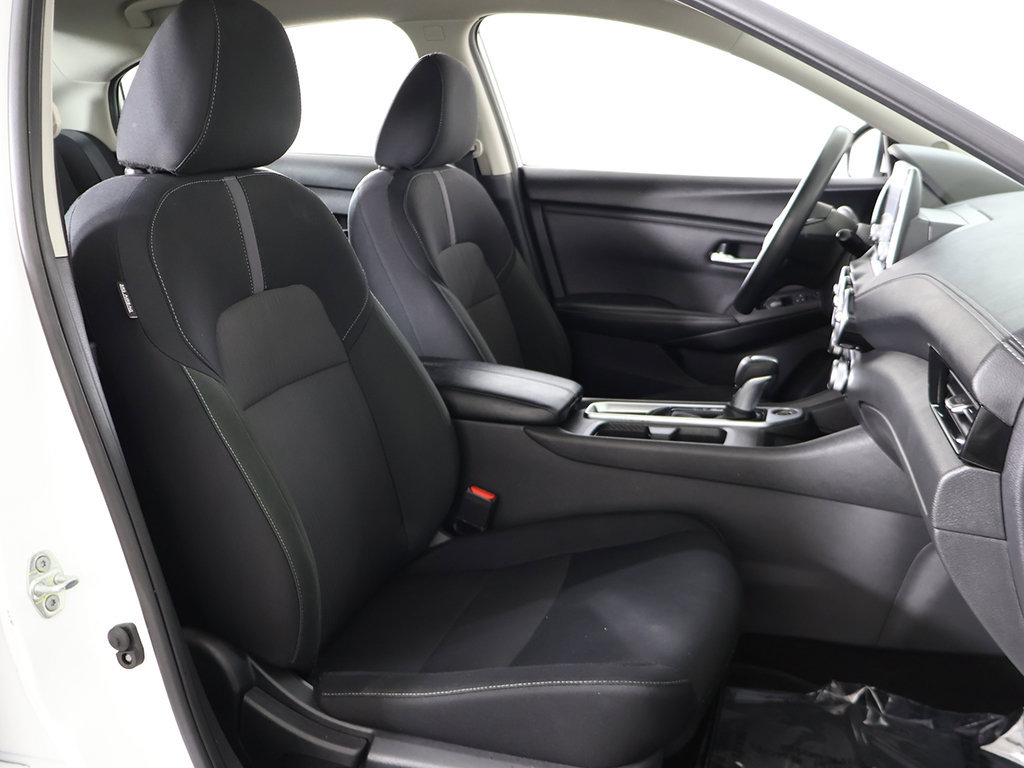 Used 2025 Nissan Sentra SV FWD image 27