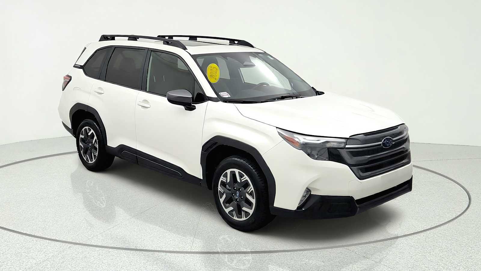 Certified 2025 Subaru Forester Premium AWD/4WD image 1