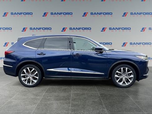 Used 2023 Acura MDX SH-AWD w/ Technology Package image 6