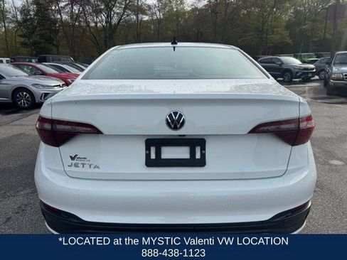 Certified 2024 Volkswagen Jetta S FWD image 7