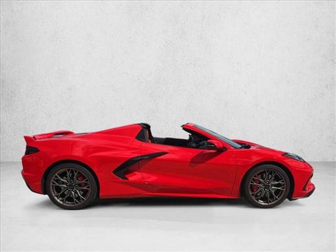 Used 2024 Chevrolet Corvette Stingray Convertible w/ Z51 Performance Package RWD image 4