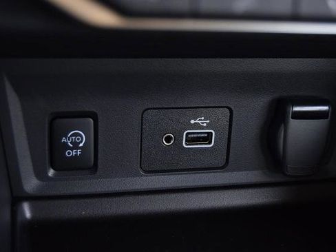 New 2025 Nissan Sentra S image 16