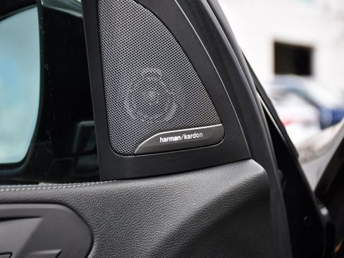 Used 2020 BMW X5 M50i w/ Premium Package image 11