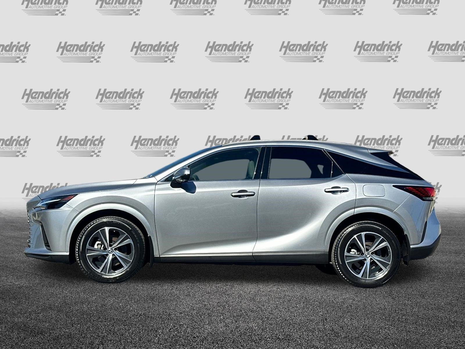 Used 2023 Lexus RX 350h w/ Cold Area Package AWD/4WD image 8