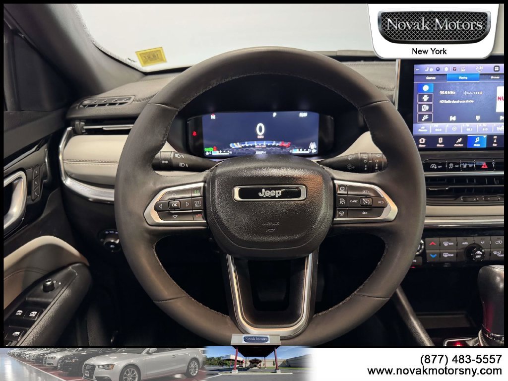 Used 2023 Jeep Compass Limited w/ Elite Group AWD/4WD image 15
