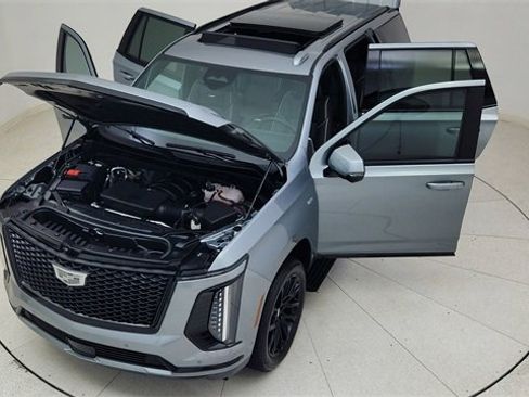 Used 2026 Cadillac Escalade Sport w/ LPO, ONYX Package image 94