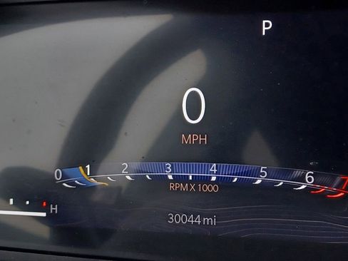 Used 2023 Jeep Grand Cherokee Altitude AWD/4WD image 17