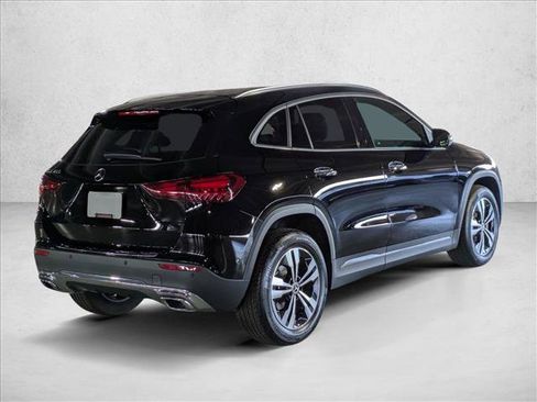 Certified 2026 Mercedes-Benz GLA 250 image 5