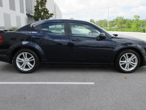 Used 2013 Dodge Avenger SXT w/ Rallye Appearance Group FWD image 6
