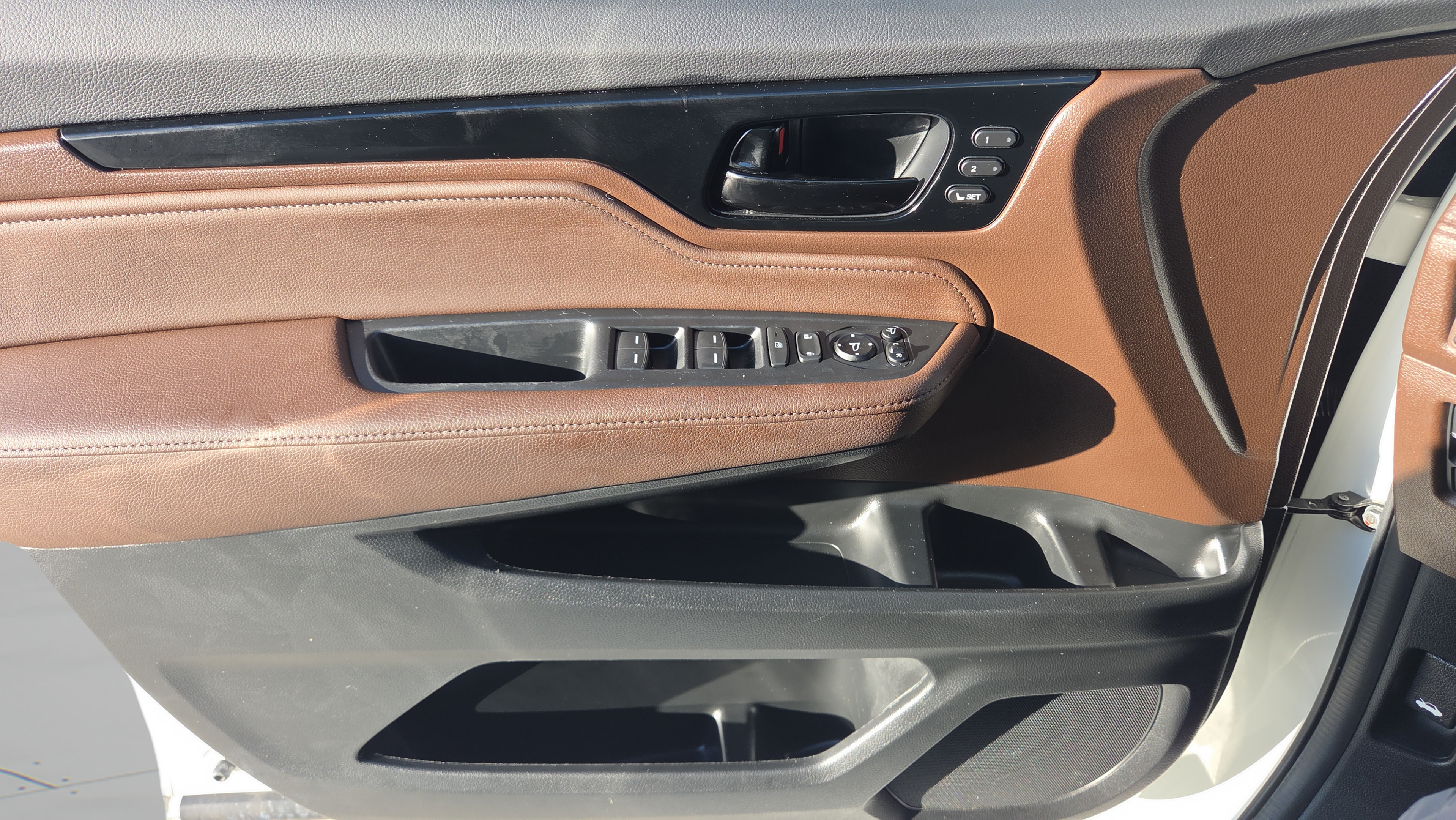 Certified 2025 Honda Odyssey Elite image 36