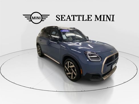 Certified 2025 MINI Cooper Countryman S w/ Comfort Package Max image 2
