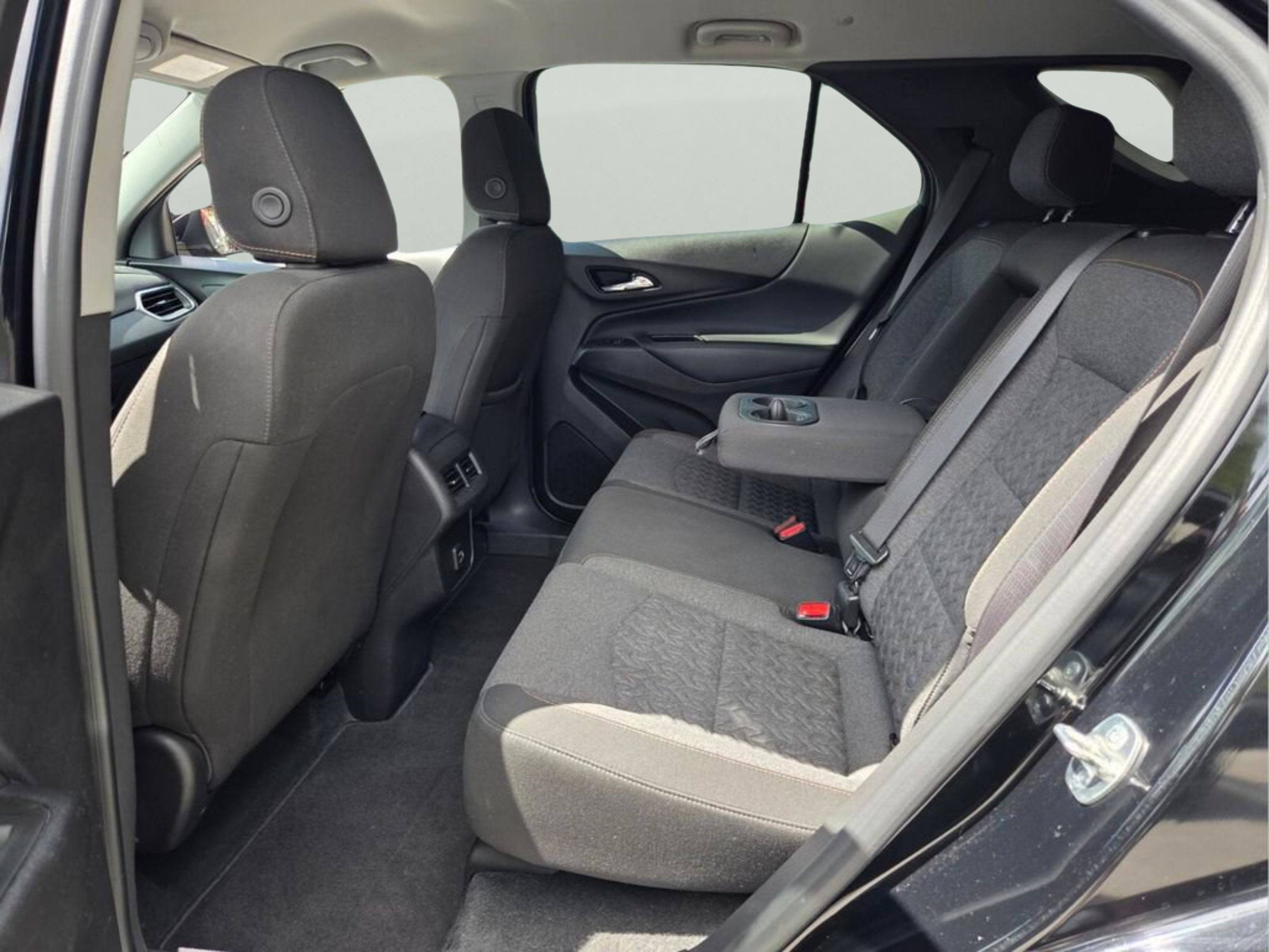 Used 2024 Chevrolet Equinox LT AWD/4WD image 10