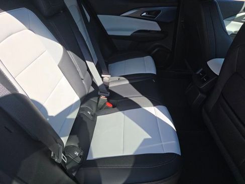 New 2026 Chevrolet Equinox EV LT image 26