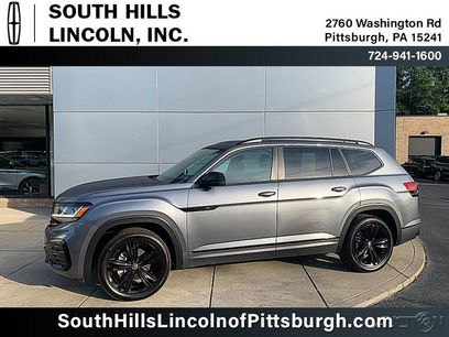 Used 2023 Volkswagen Atlas SEL R-Line