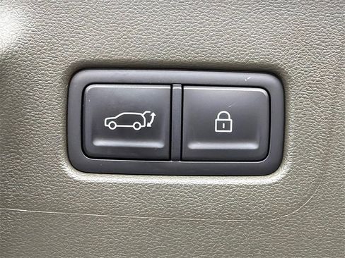 Used 2025 Hyundai Santa Fe Calligraphy image 19