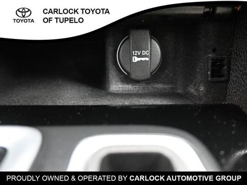 Used 2023 Chrysler 300 Touring w/ Safetytec Plus Group RWD image 16