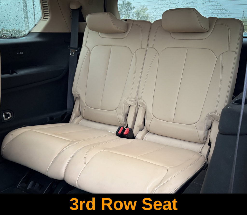 Used 2022 Jeep Grand Cherokee L Limited AWD/4WD image 25