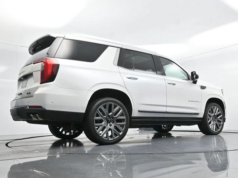 Used 2025 GMC Yukon Denali Ultimate AWD/4WD image 52