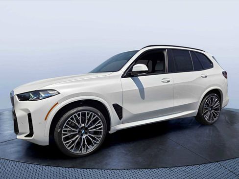 New 2026 BMW X5 sDrive40i w/ M Sport Package RWD image 2