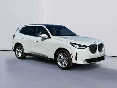 New 2025 BMW X3 xDrive30i w/ Premium Package