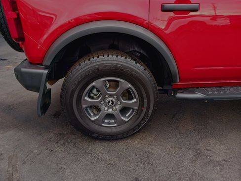 Used 2022 Ford Bronco Big Bend image 8