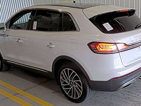 Used 2019 Lincoln Nautilus Reserve AWD/4WD image 2