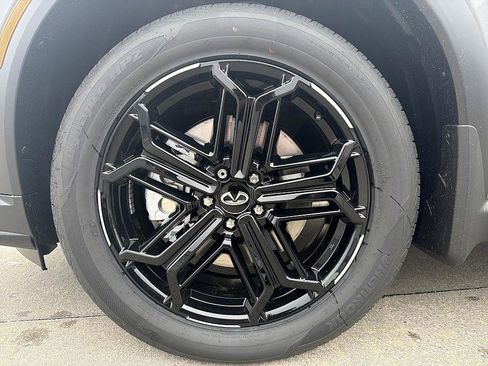 New 2026 INFINITI QX60 Sport image 8