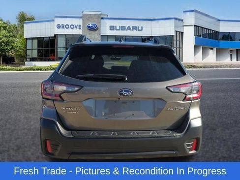 Certified 2022 Subaru Outback Premium AWD/4WD image 5