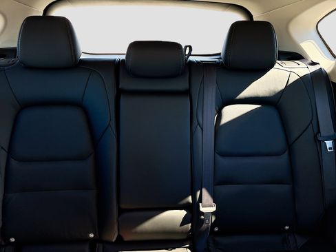 Certified 2025 MAZDA CX-5 AWD 2.5 S w/ Select Package image 24