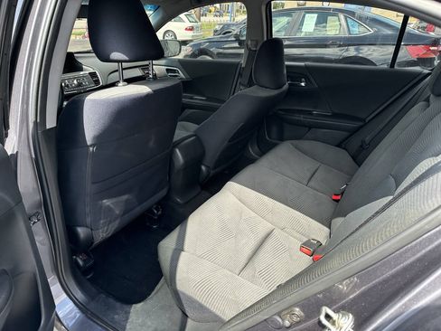 Used 2015 Honda Accord LX image 11