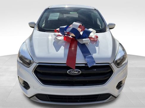 Used 2019 Ford Escape SE image 8