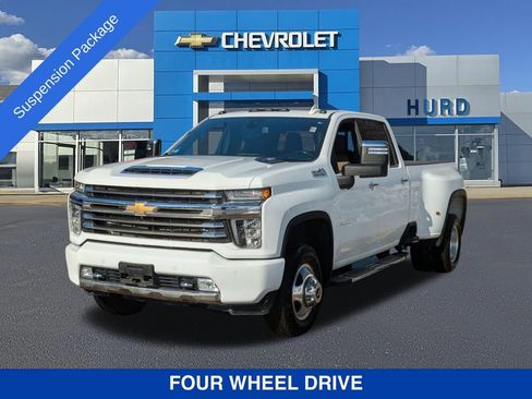 Used 2022 Chevrolet Silverado 3500 High Country w/ Safety Package II image 9