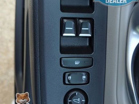 Used 2025 Honda Pilot Touring image 18