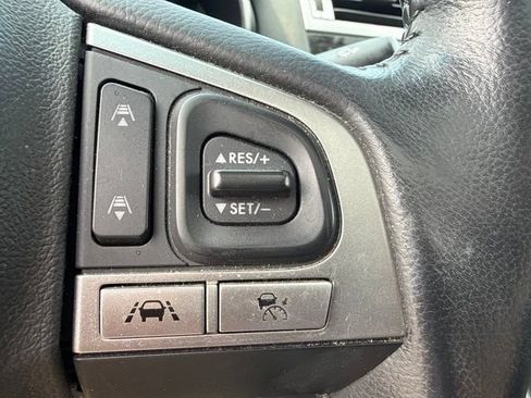 Used 2016 Subaru Legacy 2.5i Premium AWD/4WD image 21