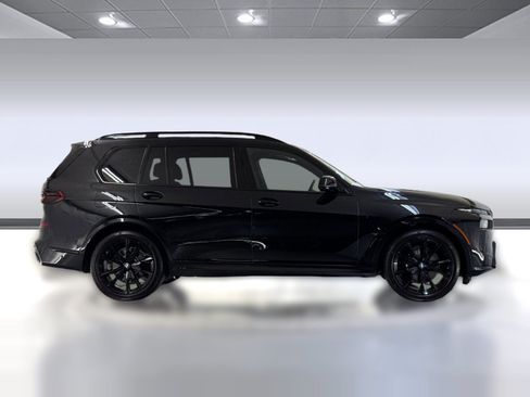 Used 2026 BMW X7 xDrive40i w/ M Sport Package AWD/4WD image 7