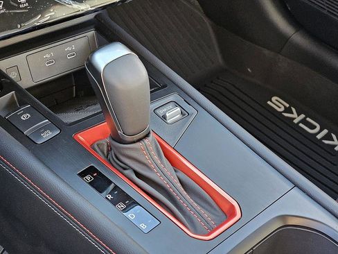 New 2026 Nissan Kicks SR image 24