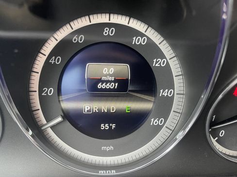 Used 2013 Mercedes-Benz E 350 Cabriolet image 16