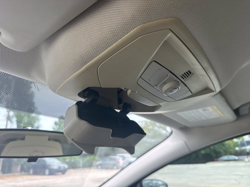 Used 2013 Ford Focus SE FWD image 25