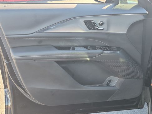 Used 2024 Cadillac Lyriq Tech RWD image 14