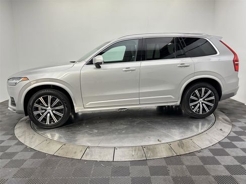 Used 2023 Volvo XC90 B5 Core w/ Protection Package Premier image 16