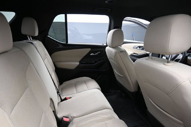 Used 2023 Chevrolet Traverse LS w/ Midnight/Sport Edition FWD image 32