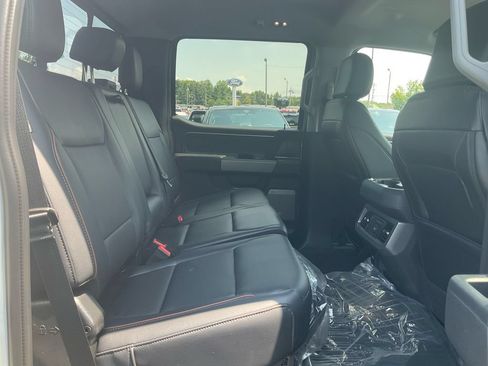 New 2026 Ford F250 Lariat w/ Black Appearance Package AWD/4WD image 13