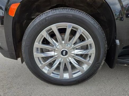 Used 2021 Cadillac Escalade Premium Luxury AWD/4WD image 7