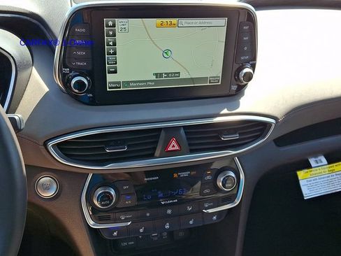 Used 2020 Hyundai Santa Fe Limited AWD/4WD image 17
