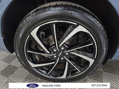 Used 2024 Lincoln Corsair Grand Touring image 17