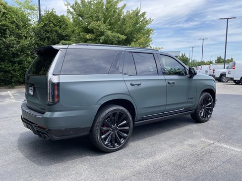 Used 2025 Cadillac Escalade V w/ LPO, Floor Liner Package AWD/4WD image 9