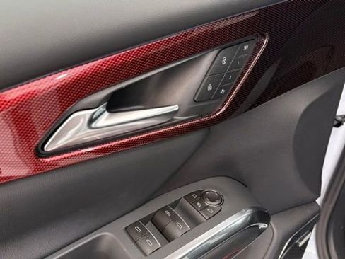 New 2026 Chevrolet Traverse RS image 17